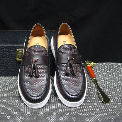 Classy Men's Flat Sole Tassel Loafers