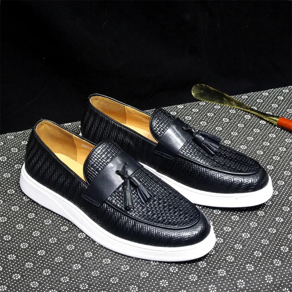 Classy Men's Flat Sole Tassel Loafers