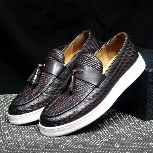 Classy Men's Flat Sole Tassel Loafers