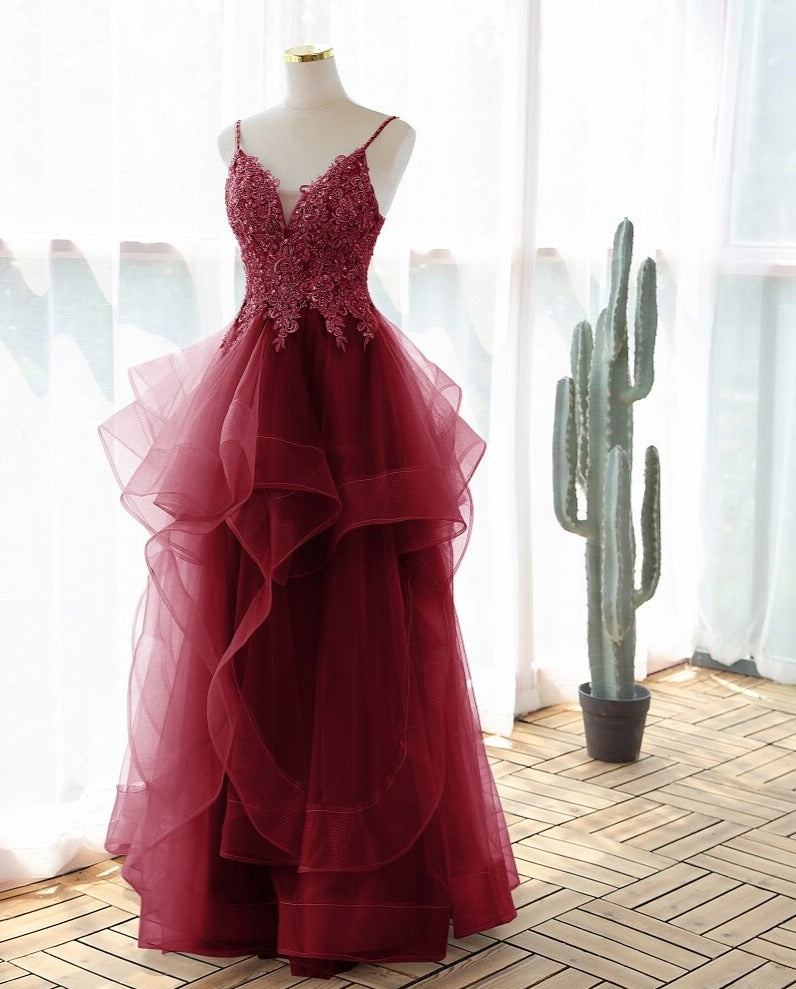 Elegant spaghetti strap prom dress