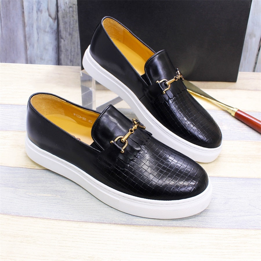 High-End Handmade Woven Pattern Casual Comfortable Loafers With Metal Buttons