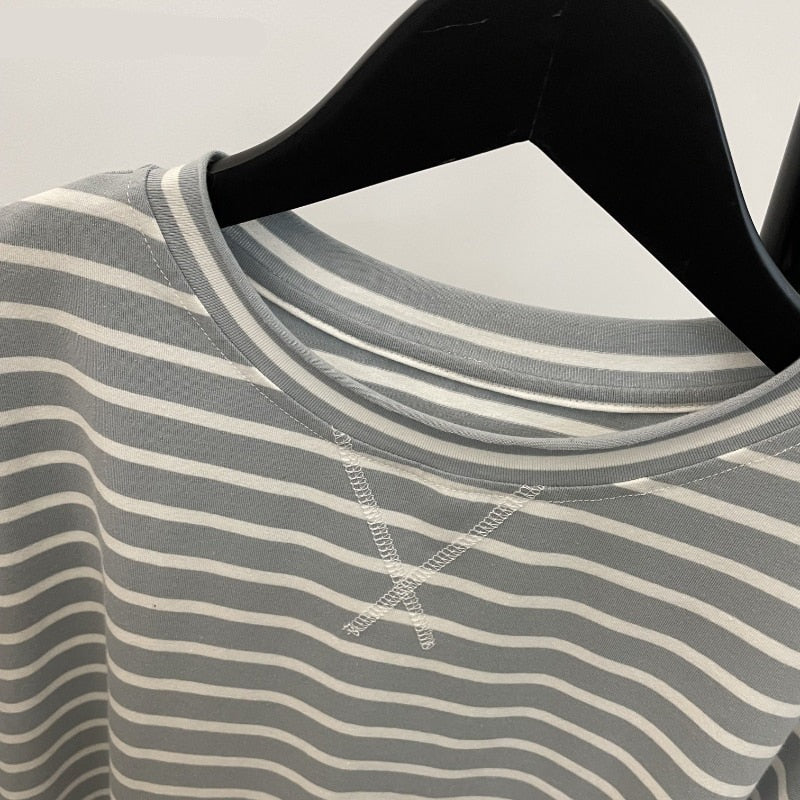 Loose Long Sleeve Striped Tee Shirt Women Spring Tops